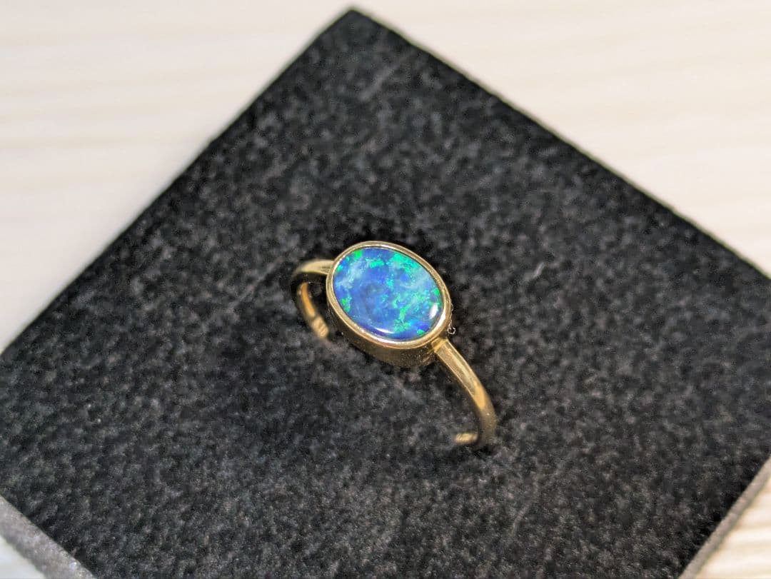 K18 0.77ct 12号 ボルダーオパールリング