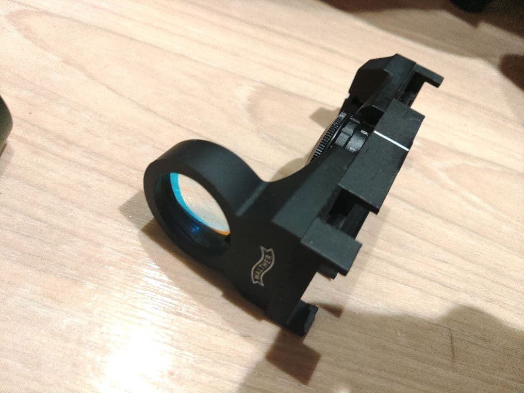 マルイ 電動 MP7A1 ジャンク 純正マガジン×6 多弾 ×6外装・光学等盛合