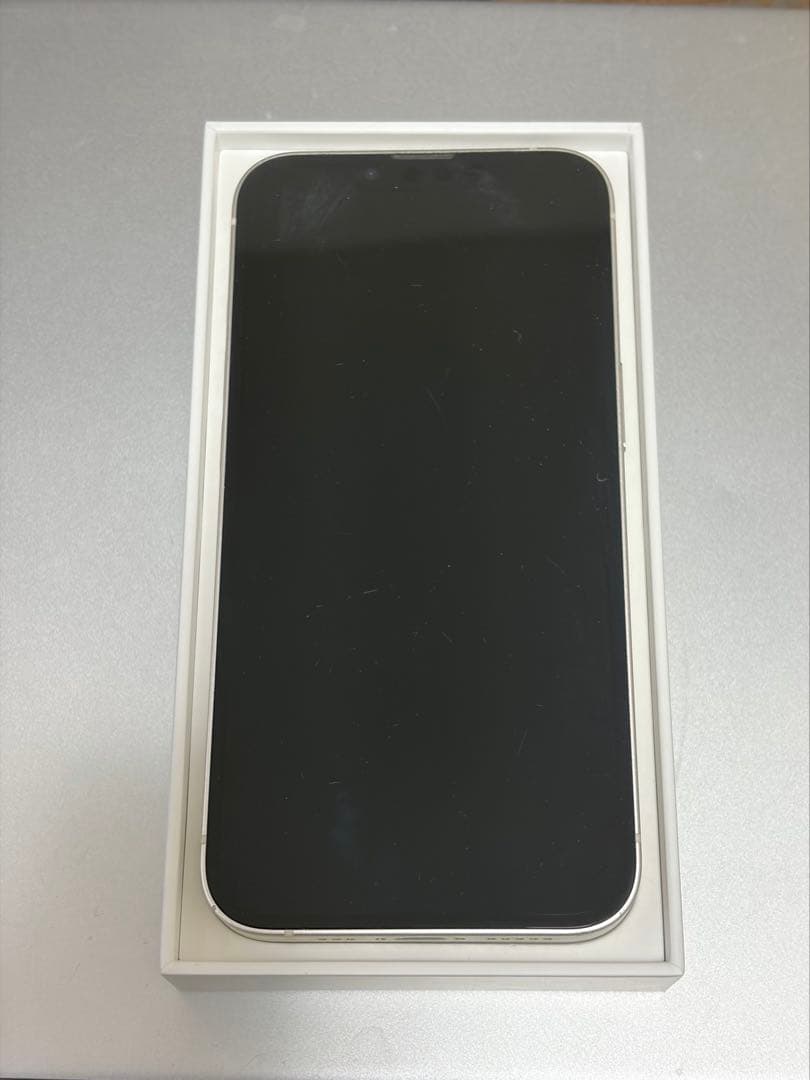 iPhone 13 128GB ホワイト SIMフリー 箱・付属品あり ムスビー｜iPhone 13 256Gb ホワイト Docomo SIMフリー 送料無料