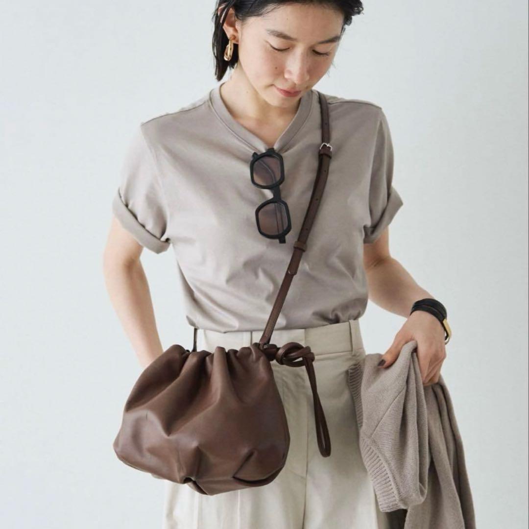 ほぼ未使用】完売品 russet ラシット 4wayレザー巾着ショルダーバッグ