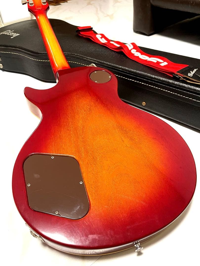 ジ*ス様 ギブソン Les Paul standard チェリーサンバースト19 - メルカリ