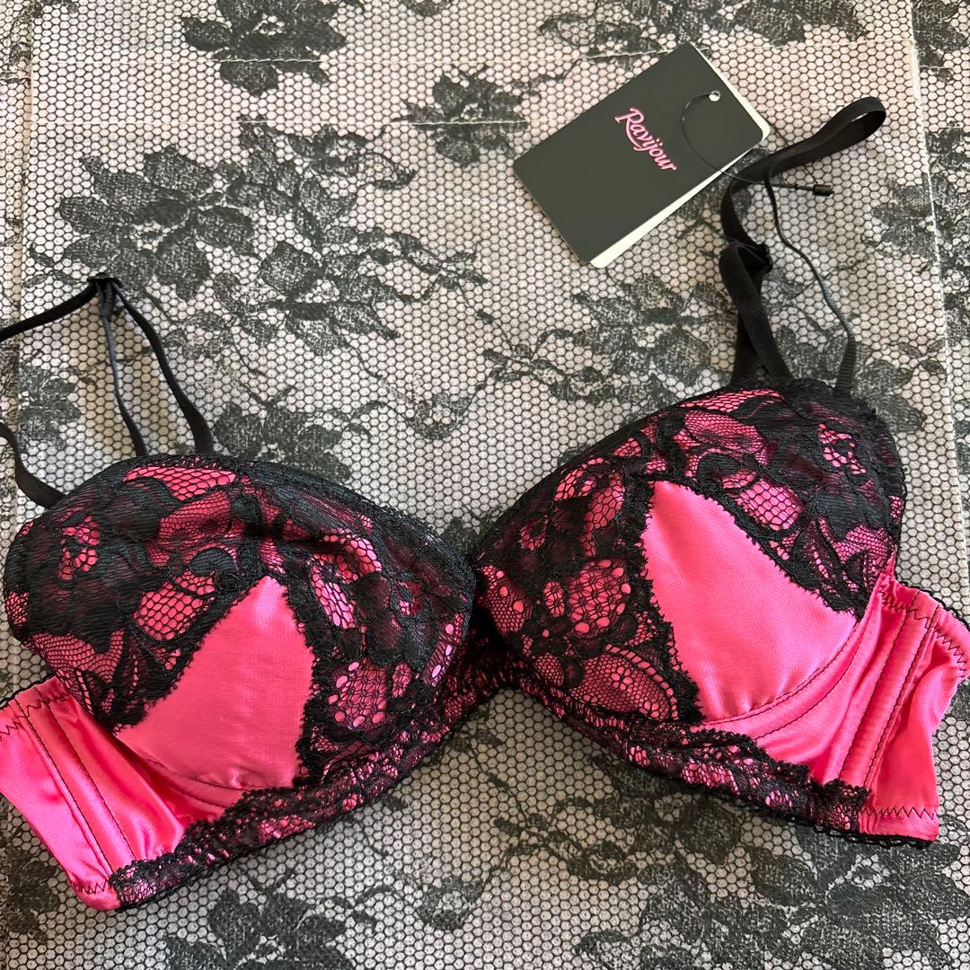 ☆Ravijour☆廃盤高LINE☆strawberry☆B65-70 S - メルカリ