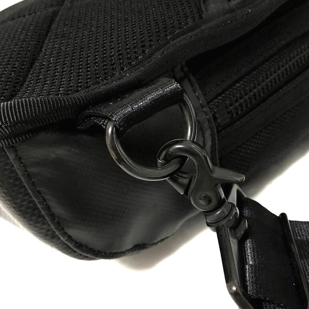 未使用級✨ポーターヒート スリングショルダー ボディバッグ マグライト ブラック
