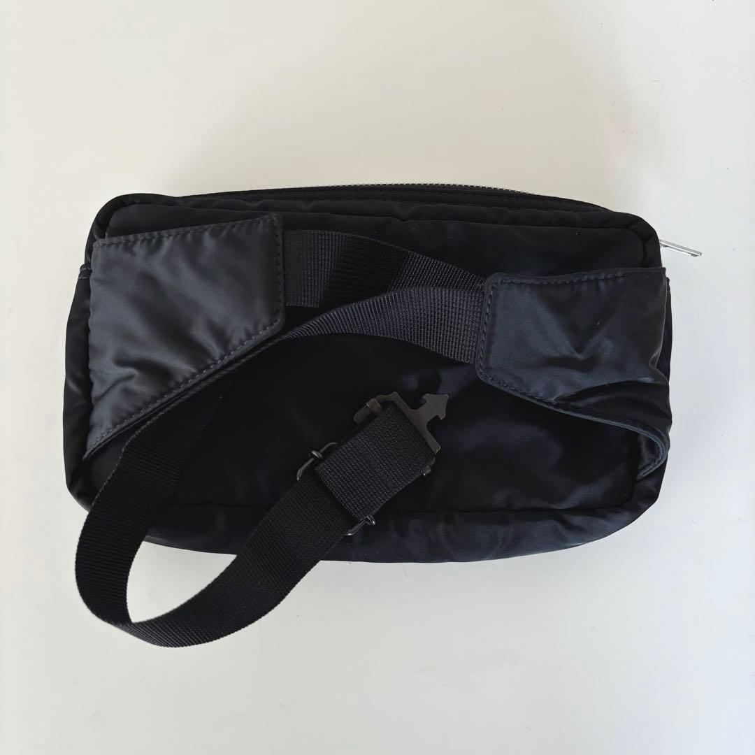 数回使用のみ】ポーター タンカー ボディバッグ ウエストバッグ 黒