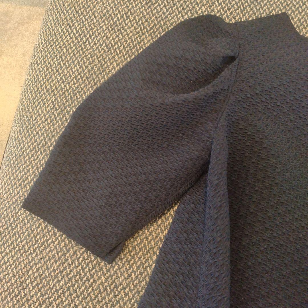 ゔぃと様専用です BLUELEA バックフレアジャガードブラウス ネイビー