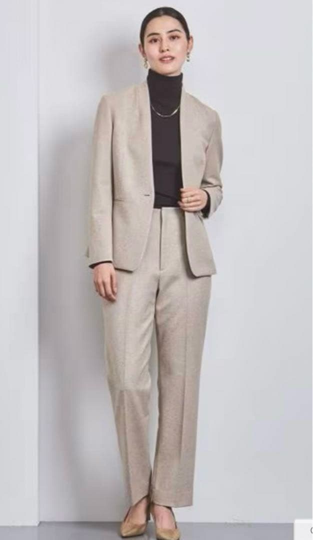 美品　☆ユナイテッドアローズ　ノーカラーセットアップ　パンツスーツ　ストレッチ UNITED ARROWS（ユナイテッドアローズ） スラックス メランジ ジャージ