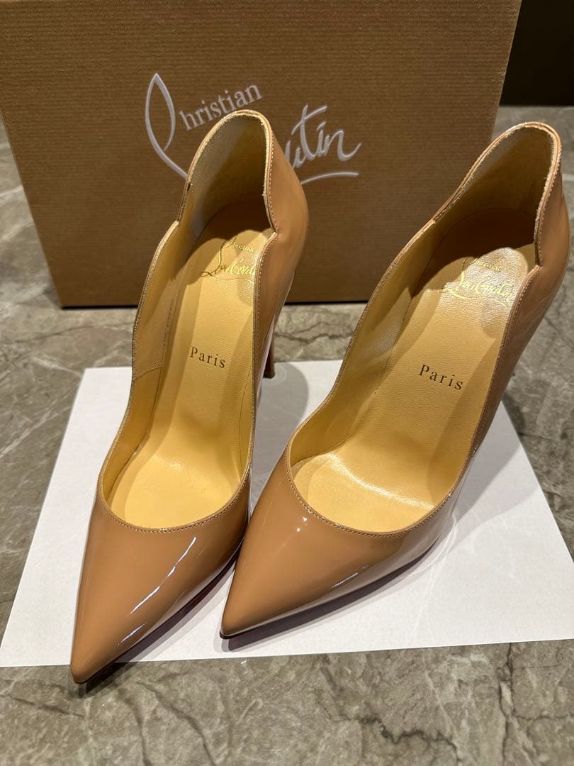 【美品】クリスチャンルブタン/パンプス Miss Z - 80 mm パンプス - パテントレザー - ピンク - ウィメンズ