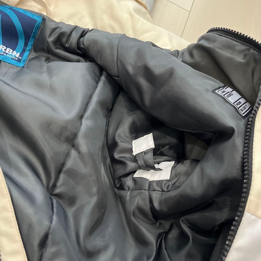 160 エアボーン　スノーボード・スキーウェアセット　白ホワイト調節アジャスター