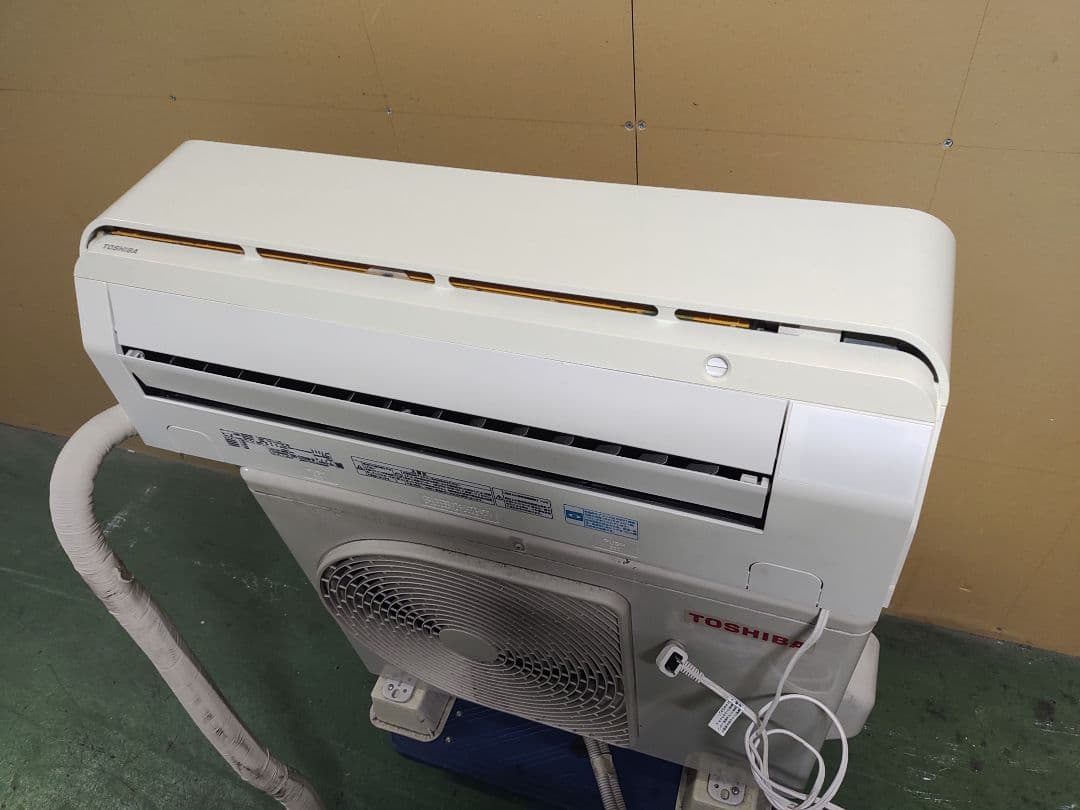 TOSHIBA 東芝 2019年 2.2kw 6畳用 ルームエアコン