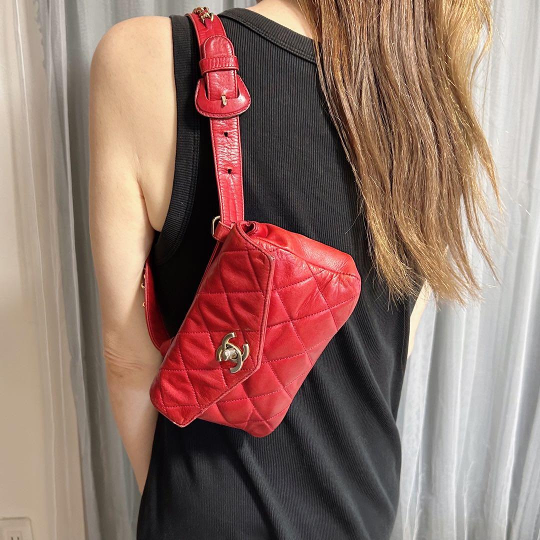 CHANEL シャネル　赤 ボディバッグ 楽天市場】シャネル CHANEL22 ミニ ハンドバッグ ショルダーバッグ