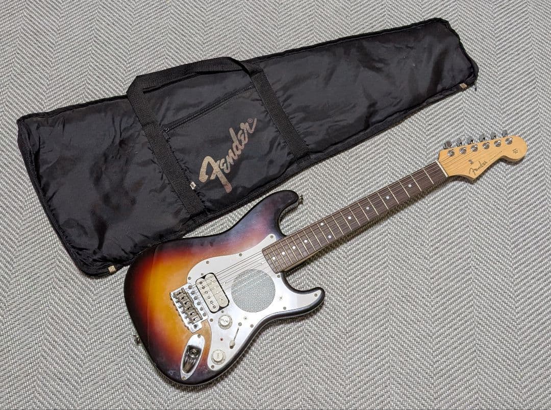 Fender Japan ST-CHAMP スピーカー アンプ内蔵 富士弦 Fender Japan ST-CHAMP 10 Black 1997～2000年製 買取ました