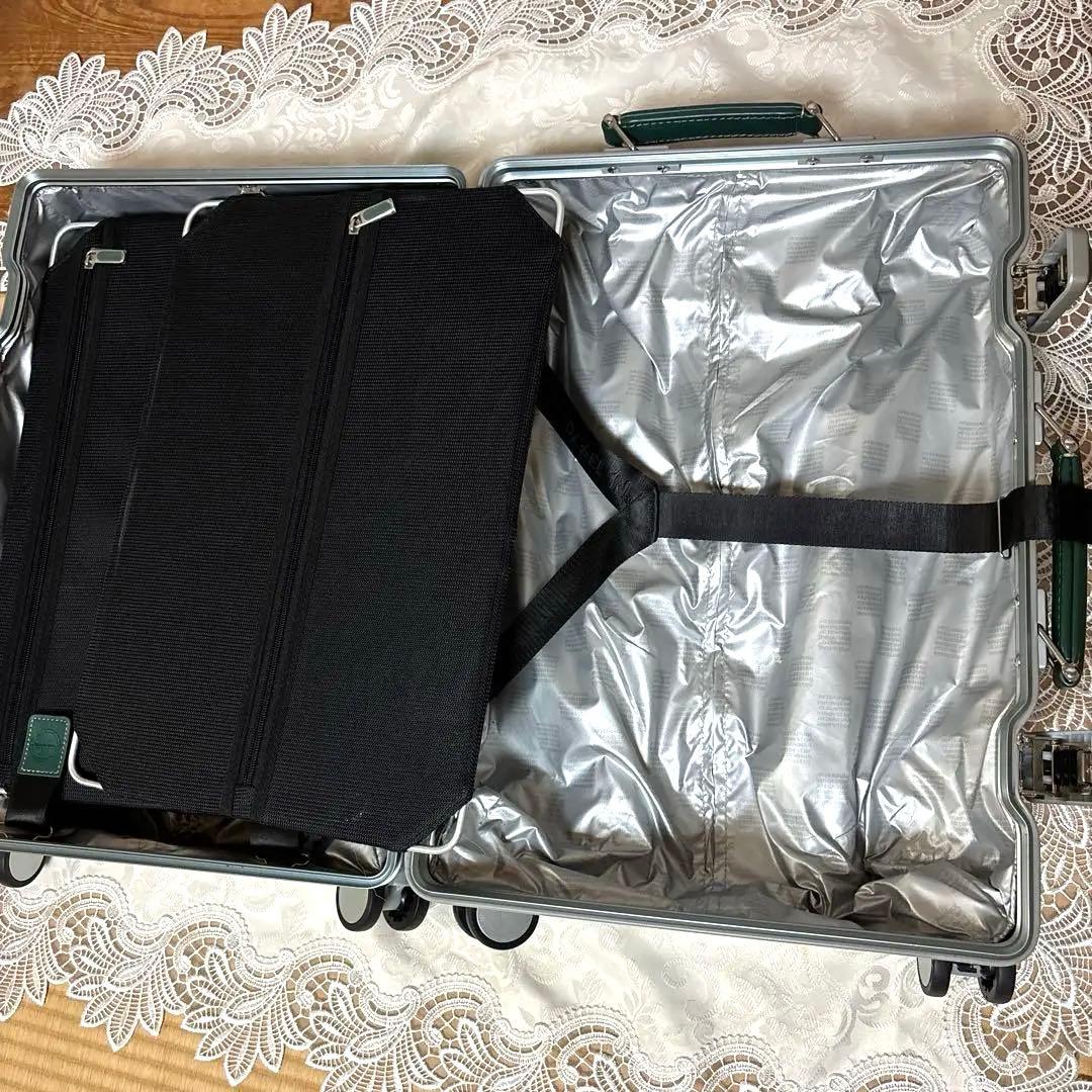 美品　innovator inv1811 stp COOL GRAY 36L