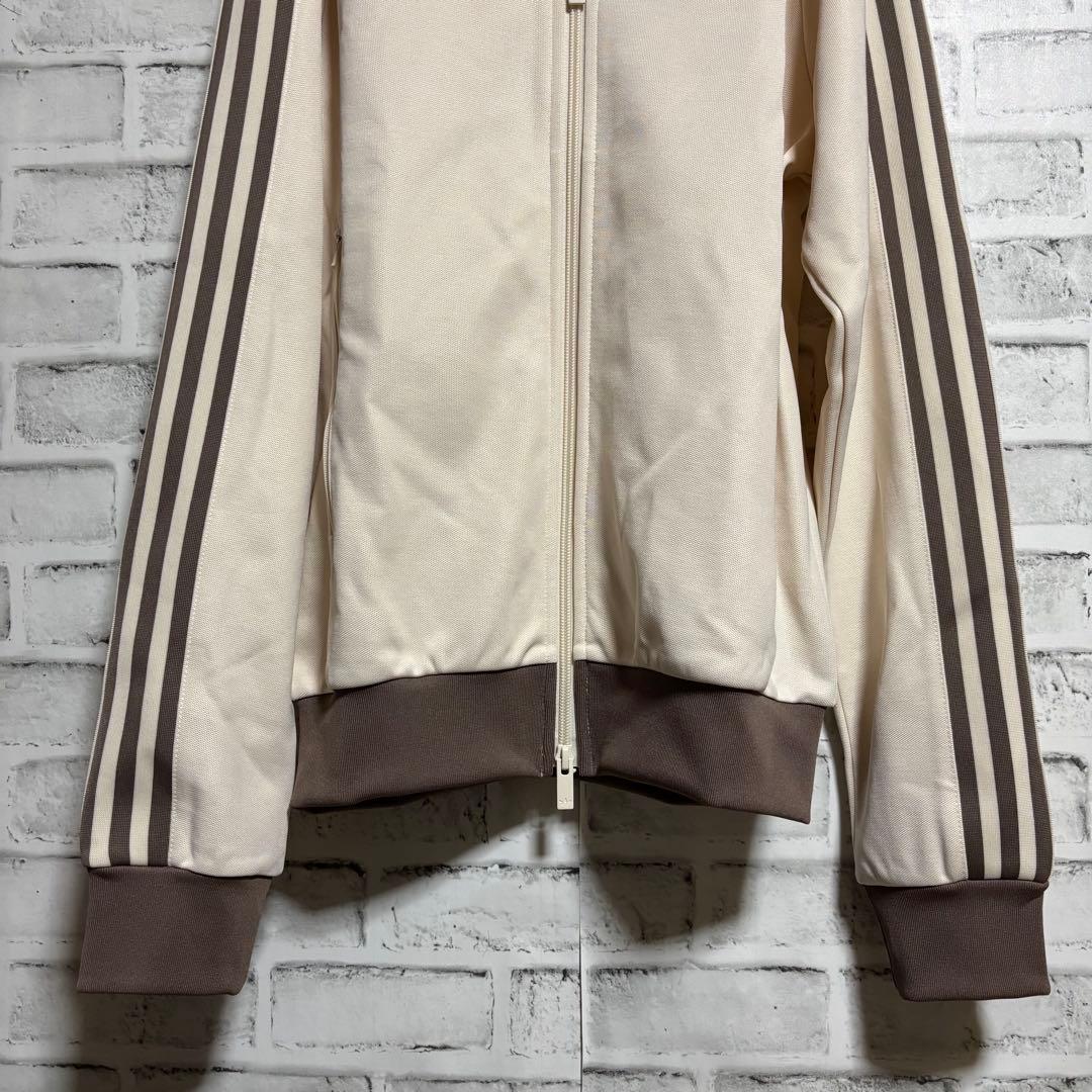 新品S⭐️adidasトラックジャケット 刺繍 ベージュ×モカブラウン 山本