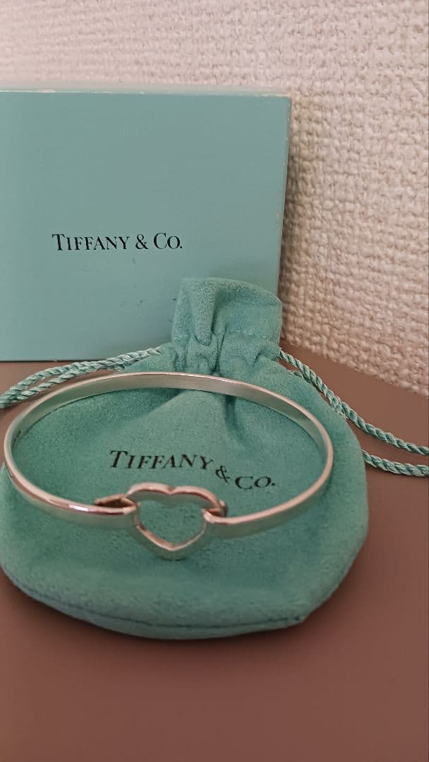 Tiffany & Co. ハートフックバングルSV925 - メルカリ