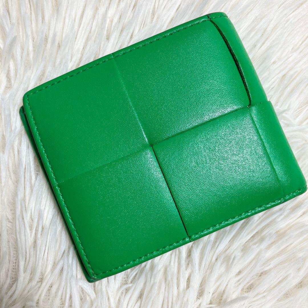 【良品】 ボッテガヴェネタ 二つ折り カセット パラキート IC内蔵