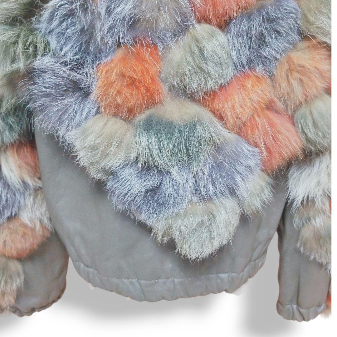 ファー&レザー 裏地地図柄 異素材ドッキング ノーカラージャケット 短丈ブルゾン