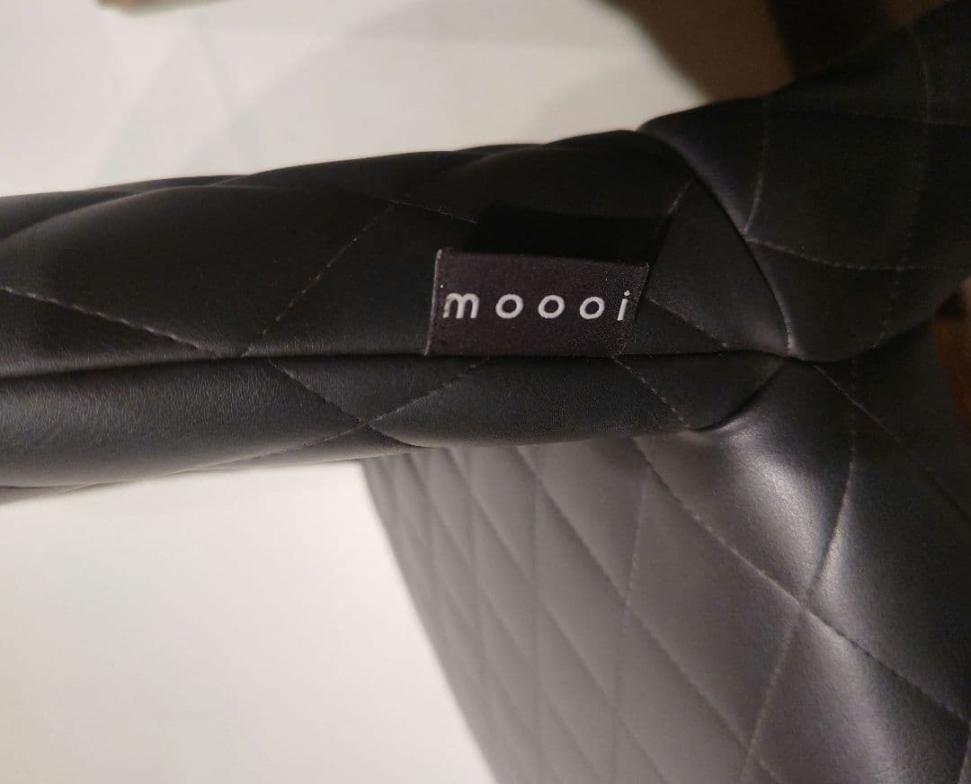 ま*ン様 moooi モーイ モンスター カウンターチェア 椅子 黒