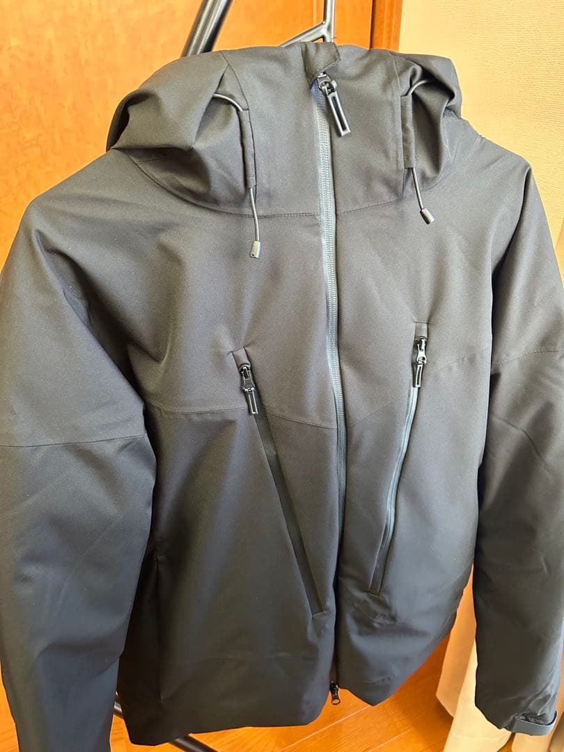 やっすん　モデルワークマンイナレムプレミアム防水防寒コート ブラック S ワークマン イナレムプレミアム防水防寒コート ブラック LL 2025年