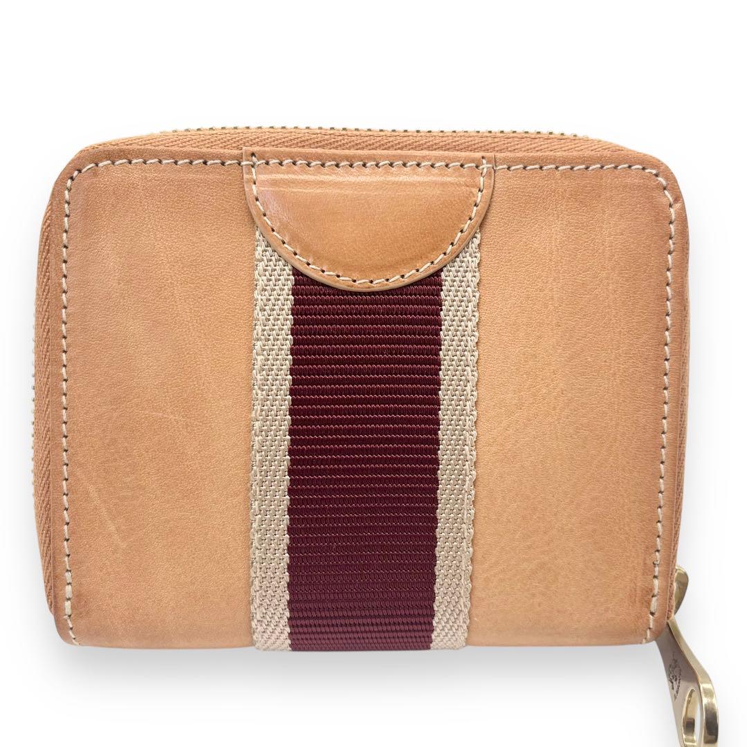 新品・未使用□イルビゾンテ ソラリア 二つ折り財布 ロゴ型押し