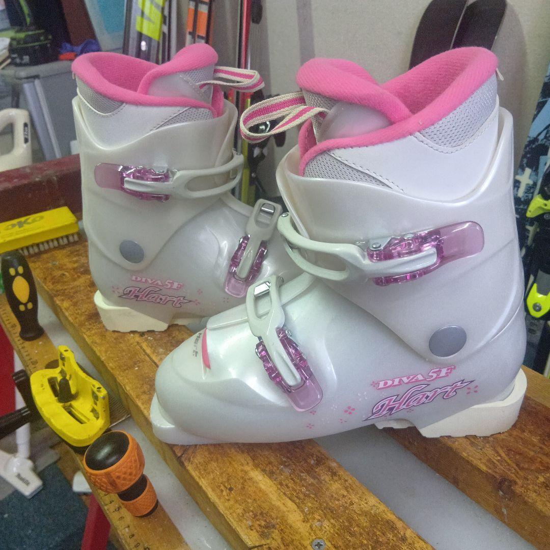 メンテナス済…ジュニア用 140cmHartスキー…靴24cm - メルカリ