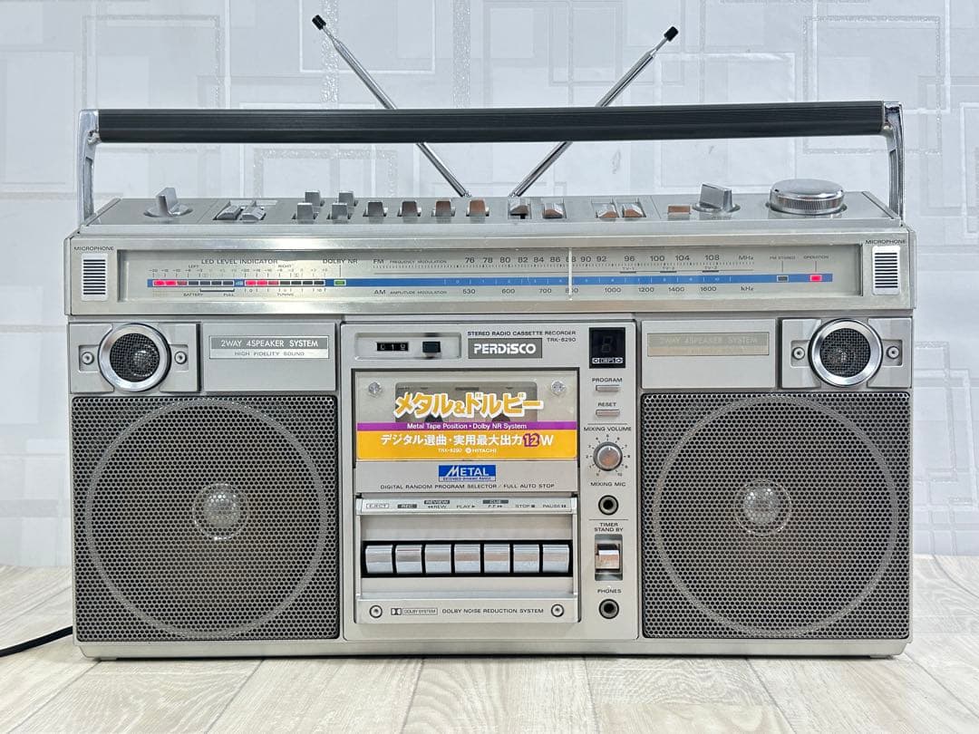 美品動作品| HITACHI 日立ラジカセ TRK-8290 昭和レトロ　ラジオ Amazon.co.jp: 動作品 ヒタチ PERDISCO パディスコ TRK-8290 ラジカセ
