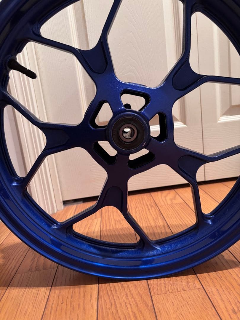 YZF-R25 MT-25 フロントホイール