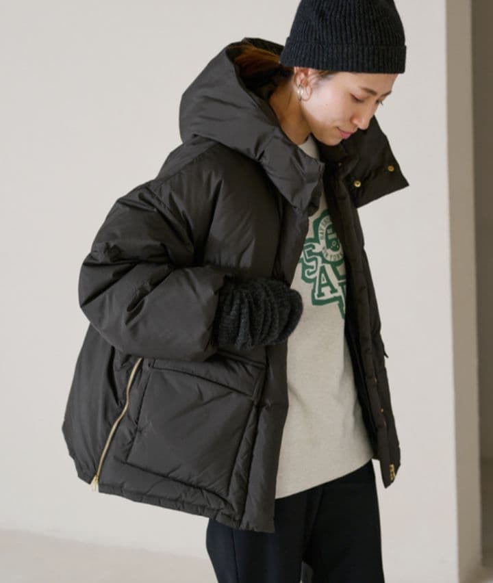 FRAMeWORK ショートダウン 38 ブラック　フレームワーク FRAMeWORK（フレームワーク）の「ショートダウン（ダウンジャケット