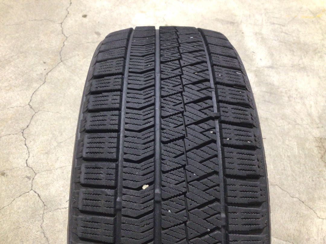 激安 215/45R17 ブリヂストン VRX2 スタッドレス 4本 送料込み