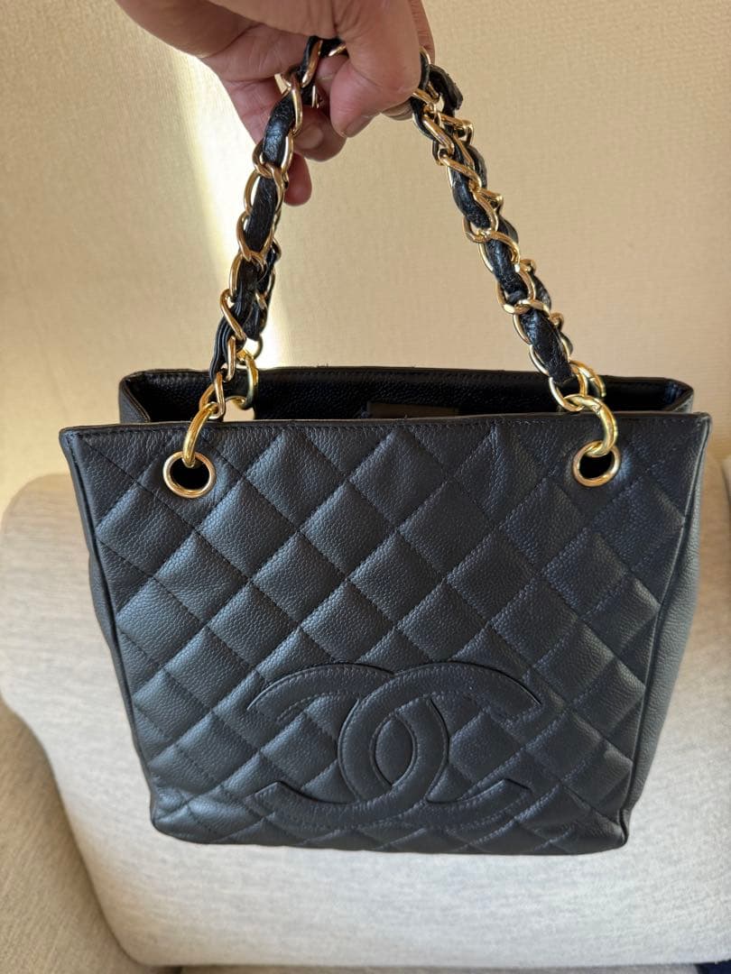 CHANEL シャネル デカ ココマーク キャビアスキン チェーン CHANEL（シャネル） 【美品】シャネル マトラッセ デカココマーク