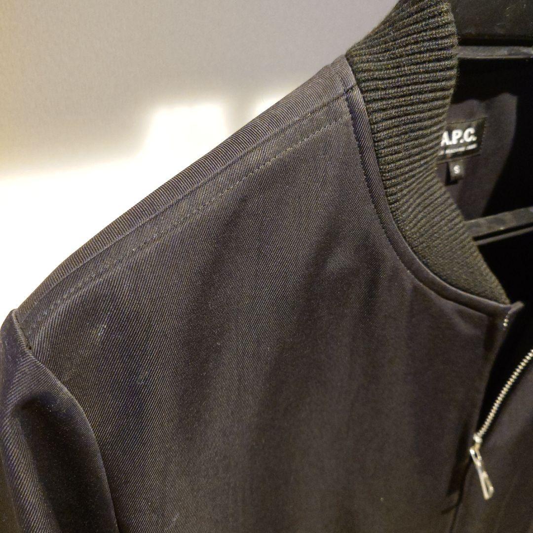 A.P.C. ブラック MA-1 フライトジャケット S