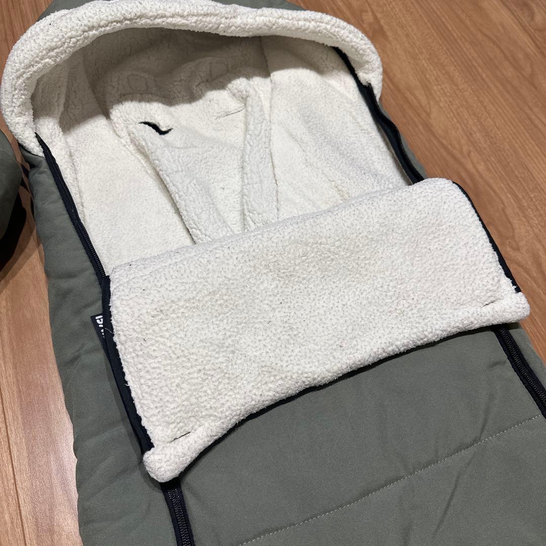 yoyo フットマフ　オリーブ