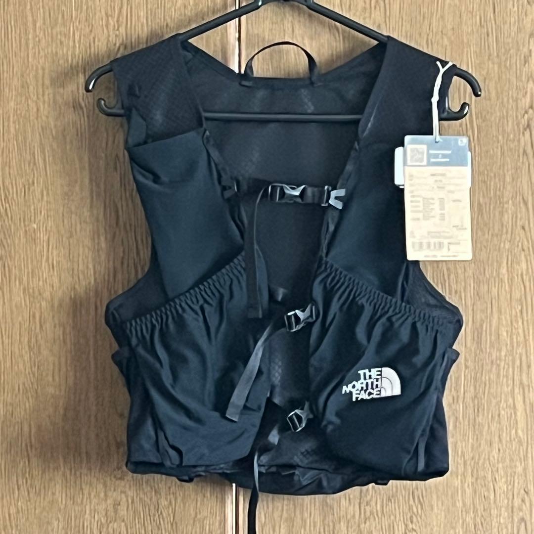 【新品未使用】THE NORTH FACE トレイルランニングベストTR10/M THE NORTH FACE （ザ・ノース・フェイス）TR10 (ティーアール 10