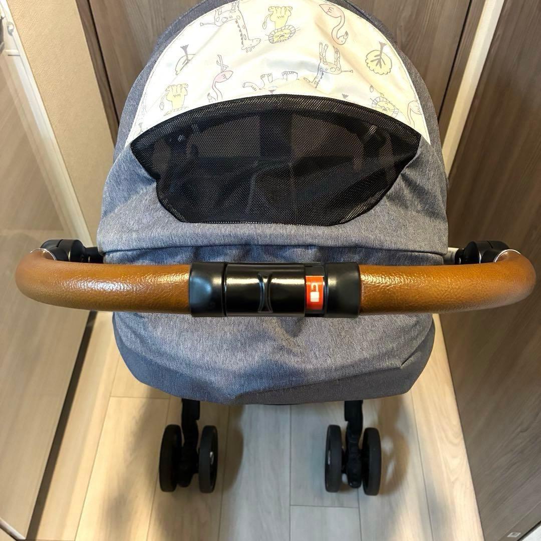 Aprica ラクーナビッテクッション 軽量 ベビーカー A型 レザーハンドル