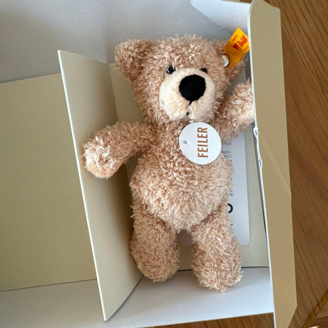 フェイラー シュタイフ テディベア キーリングのみ - メルカリ