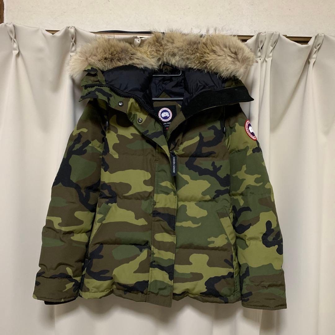 値下げ！！カナダグース 迷彩柄 ダウンジャケット - メルカリ