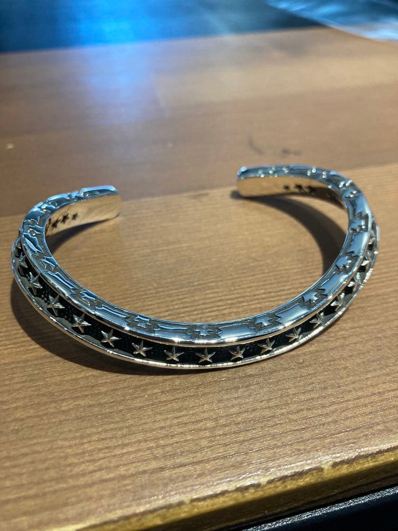 コディサンダーソン ウェーブバングル - メルカリ