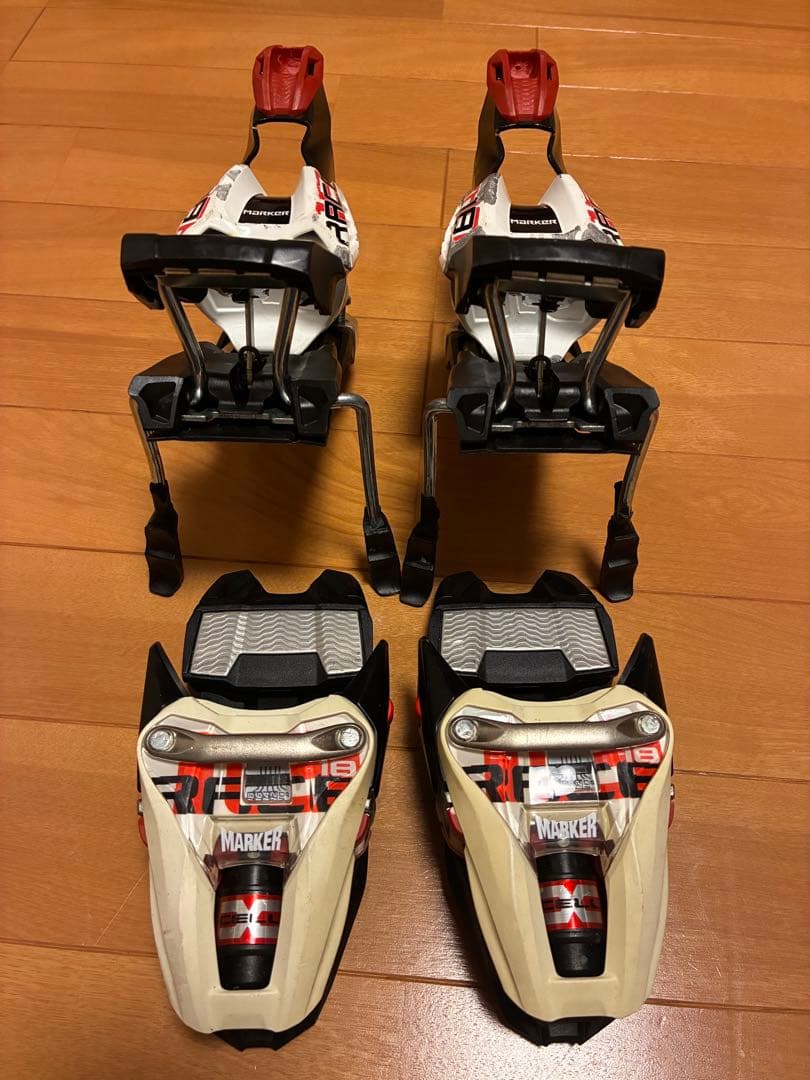 Marker Race 18 ビンディング ホワイト/レッド Amazon | Marker Race 18 Xcell スキービンディング ブラック レッド
