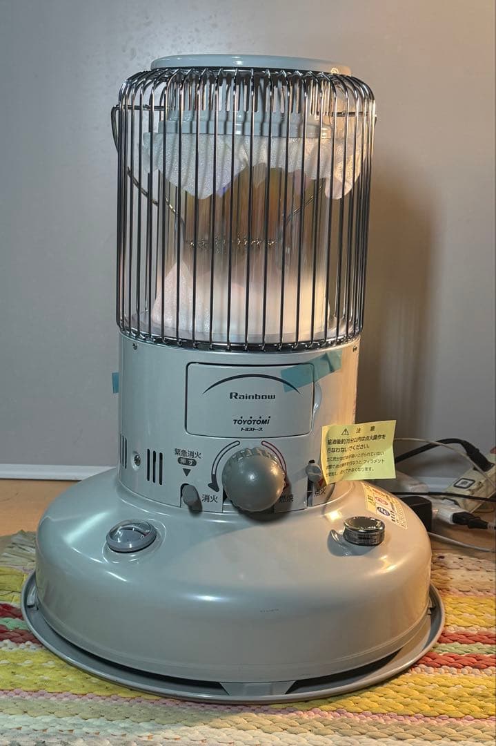 TOYOTOMI RB-25D 石油ストーブ ホワイト（未使用） ヨドバシ.com - トヨトミ TOYOTOMI 対流形石油ストーブ 木造7畳