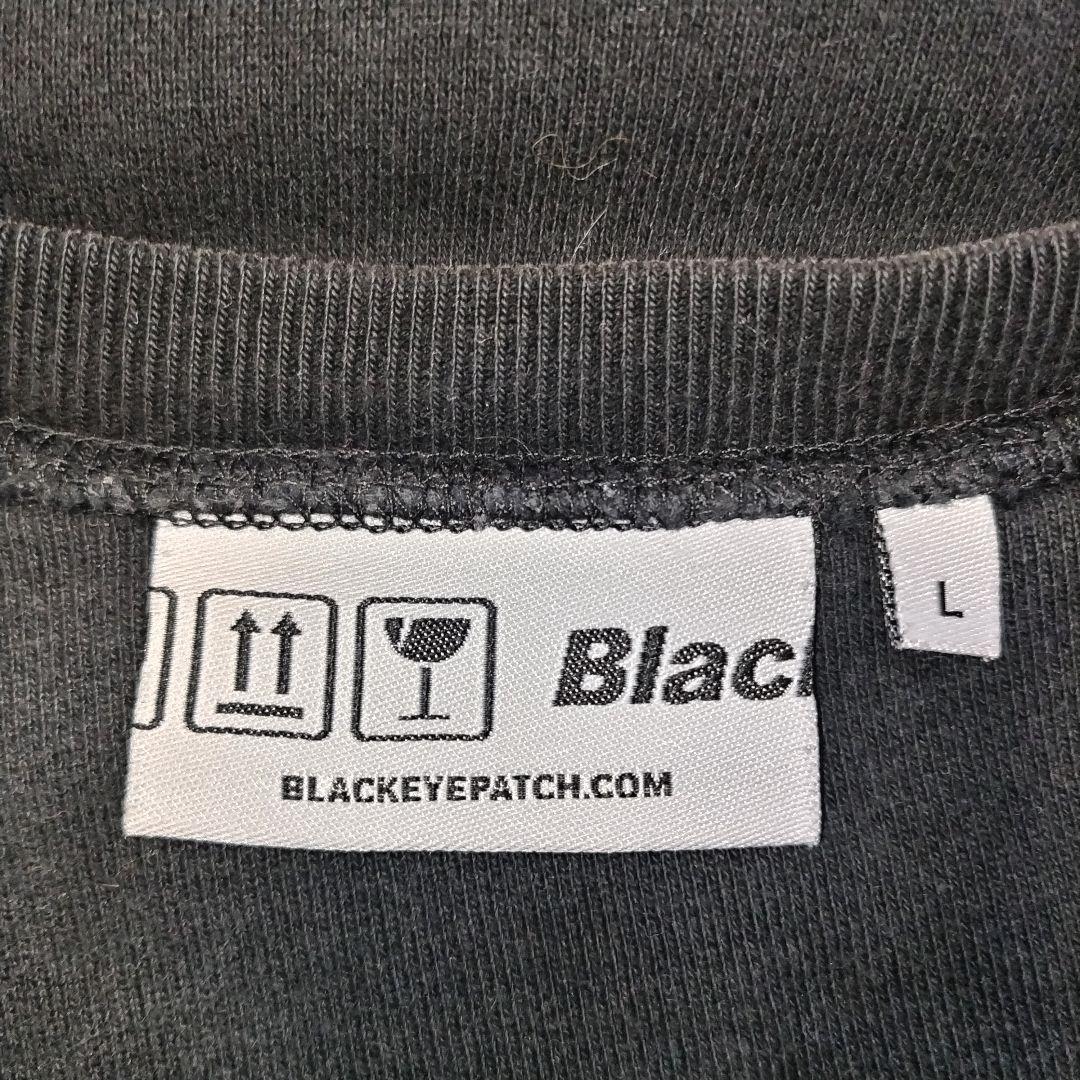 j66【人気Lサイズ】ブラックアイパッチ 刺繍ロゴ スウェット 入手困難