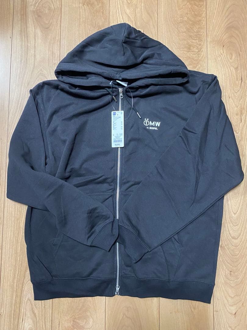 GU✖️SOPHコラボワンマイルウェア 4点セット売り