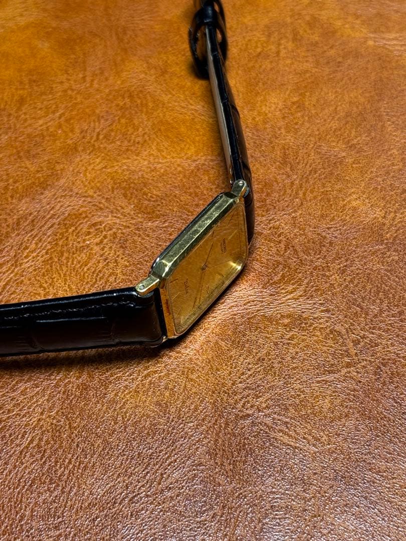 A118 希少 稼動品 SEIKO DOLCE レクタンギュラー80年代 - メルカリ