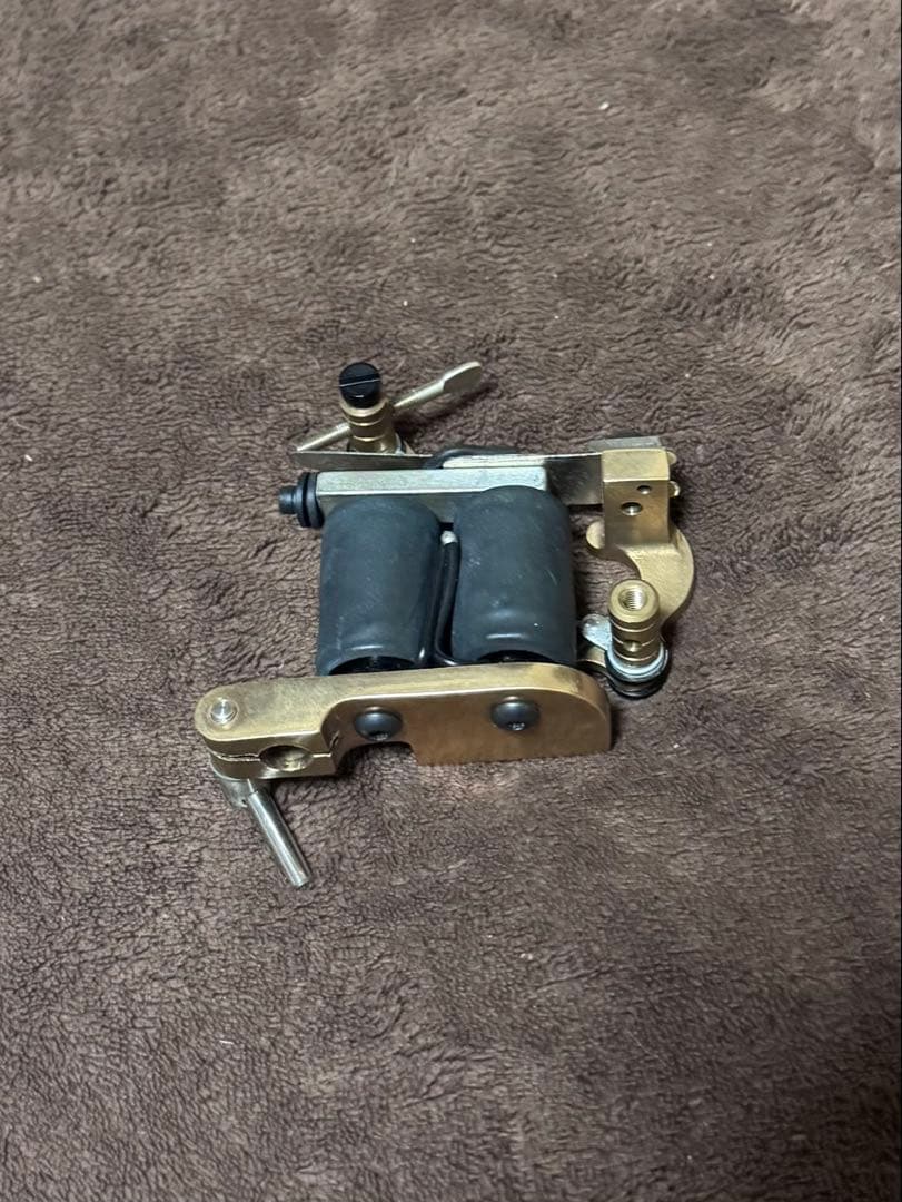 ミッキーシャープス アンディーモリス タトゥーマシン 2コイル 真鍮