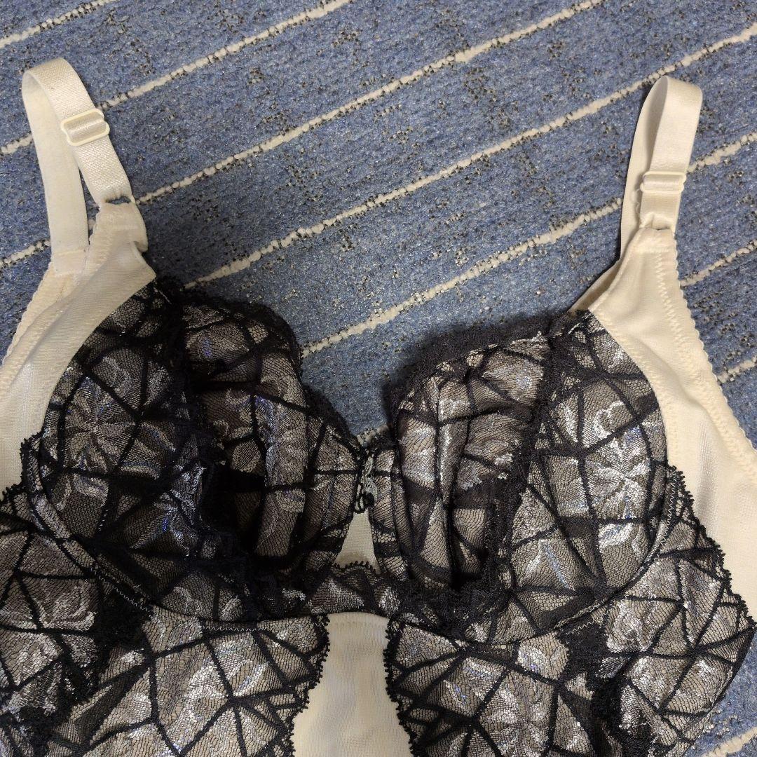 MARCO フルカップボディスーツ C75L - メルカリ