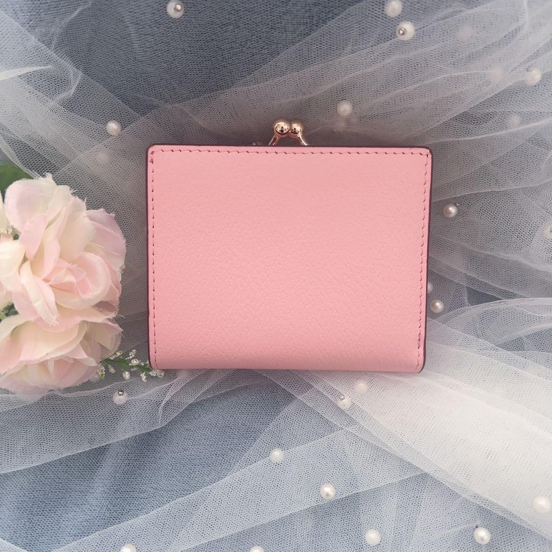 VivienneWestwoodピンク 二つ折り財布 ゴールドロゴ