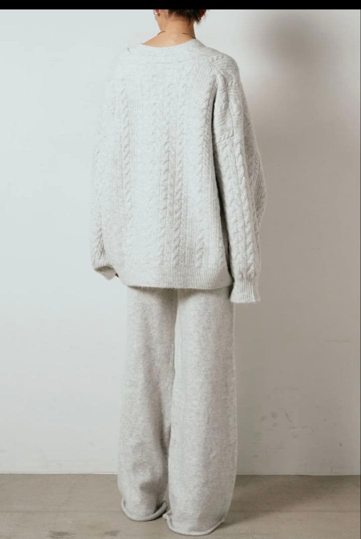 ESICA 3ピースフロントボタンニット SETUP - メルカリ