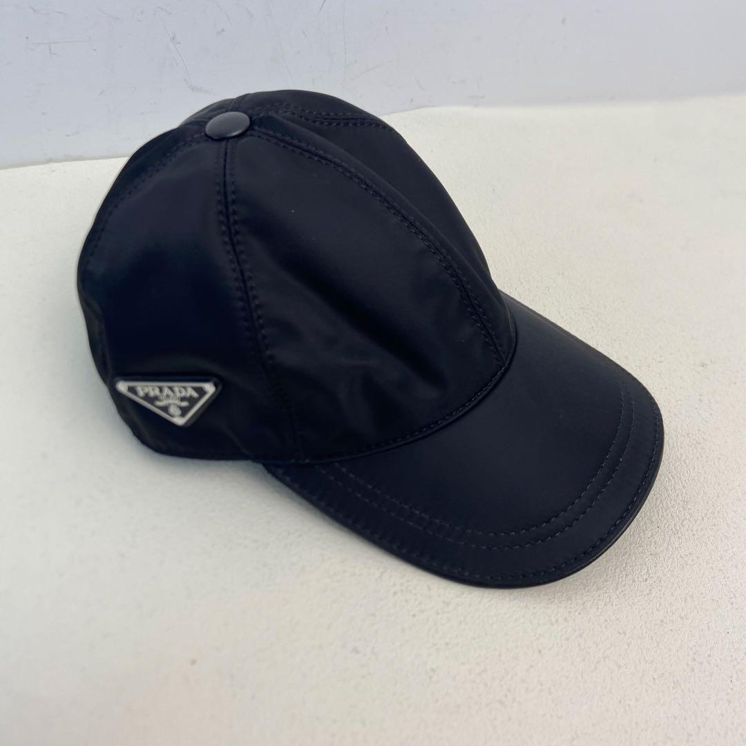 PRADA ブラック ベースボールキャップ - メルカリ