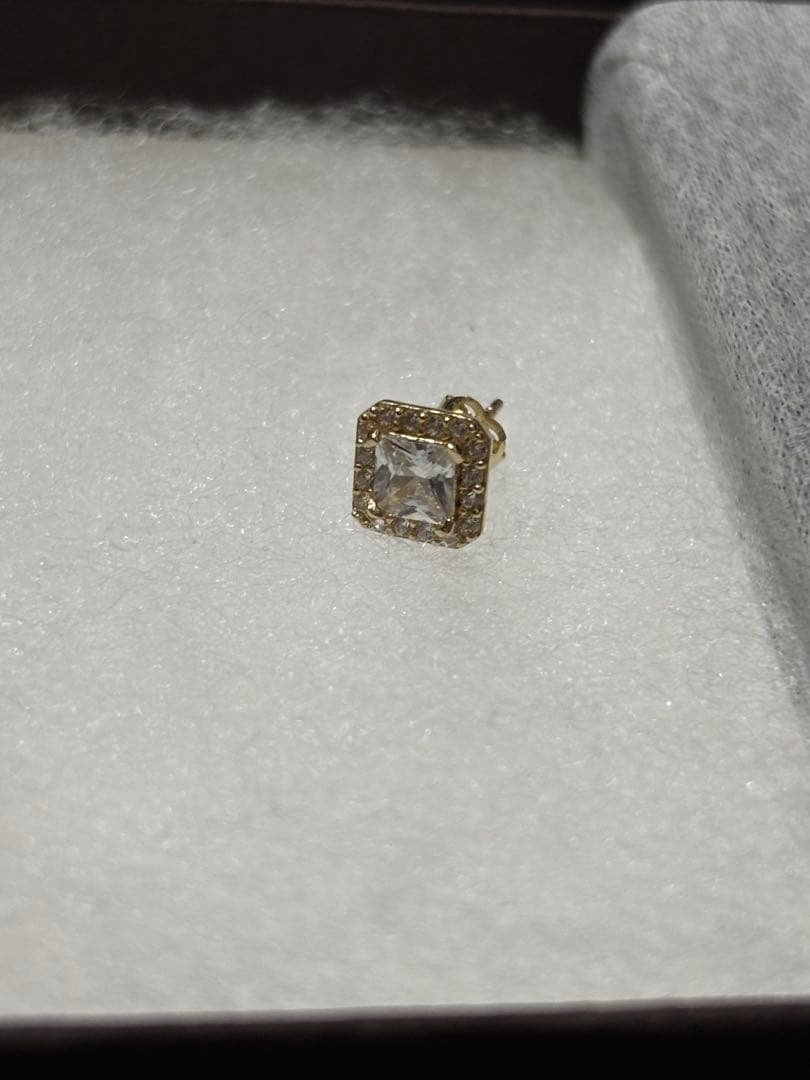 avalanche 10K イエローゴールド ピアス 6.8mm