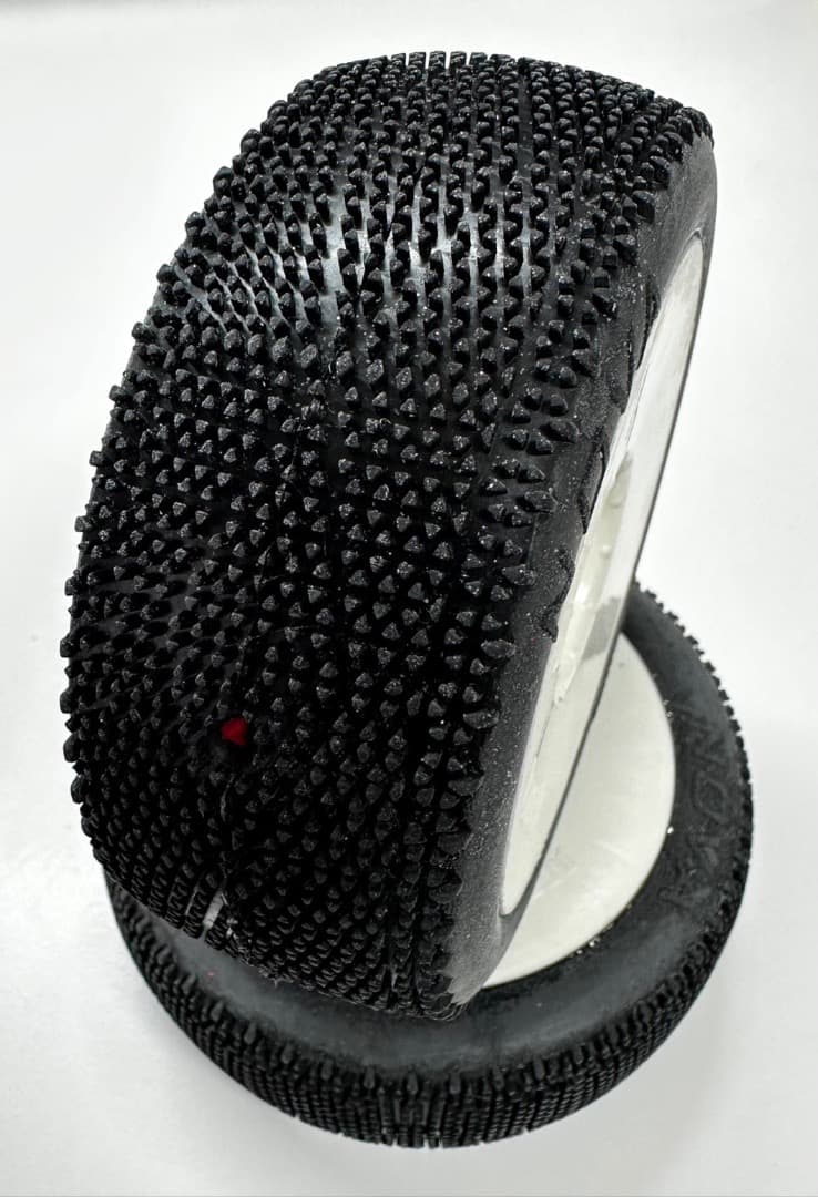 MATRIXタイヤのノバソフト（S）接着済み２台分（４袋） YURUGIX GL-NOVSS MATRIX OFF-ROAD NOVA SUPER SOFT PRE-GLUE RC MODEL