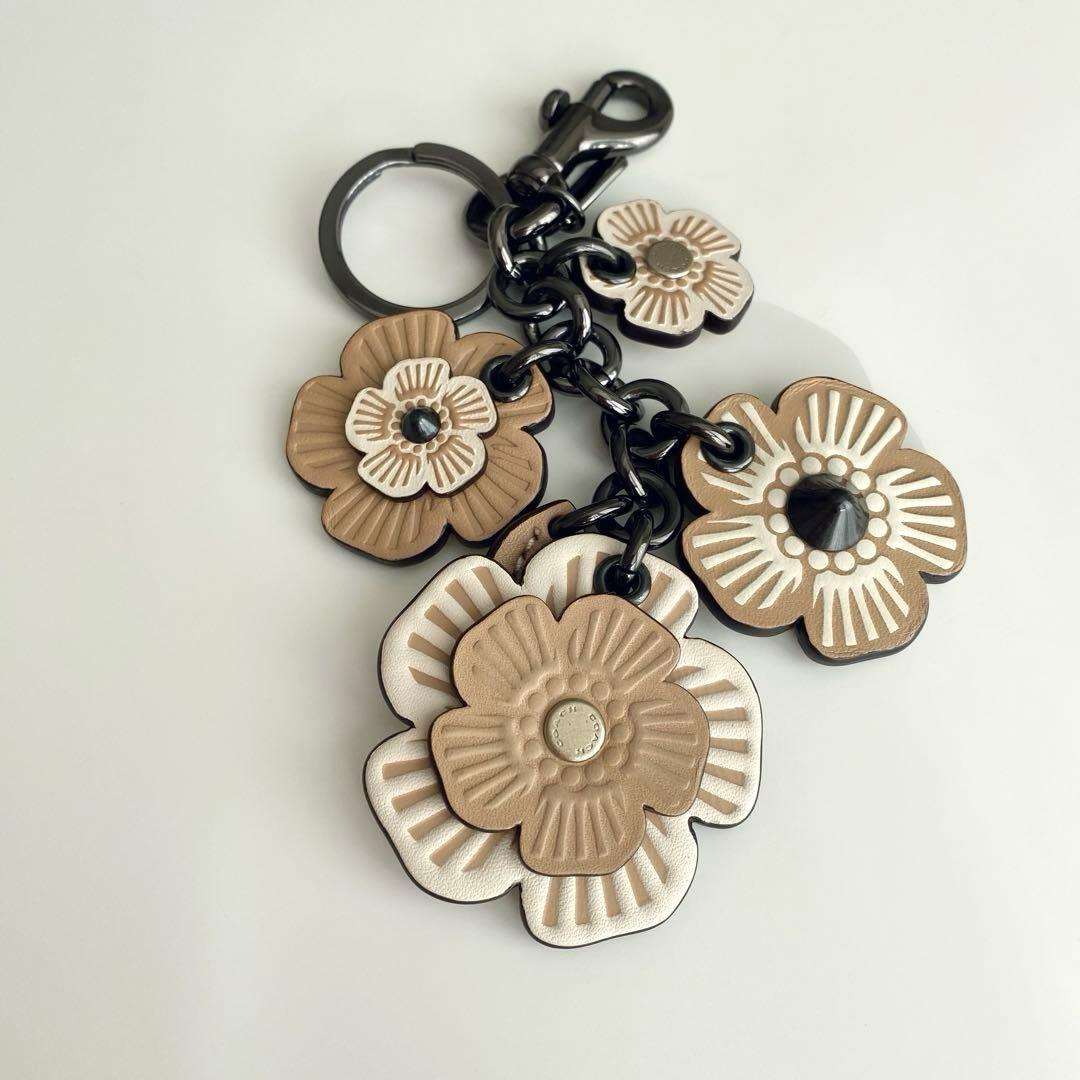 【未使用】COACH コーチ ティーローズ バックチャーム キーホルダー レザー