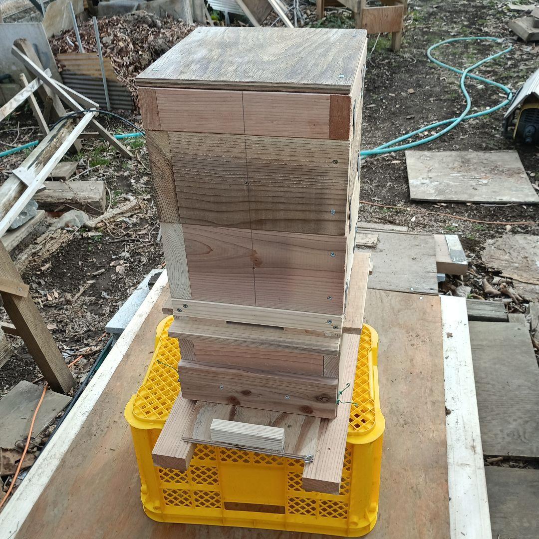 日本蜜蜂巣箱 1式